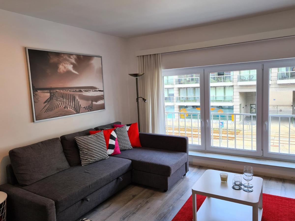 Appartement 2 Chambres 200M Plage Nieuwpoort Bad 외부 사진